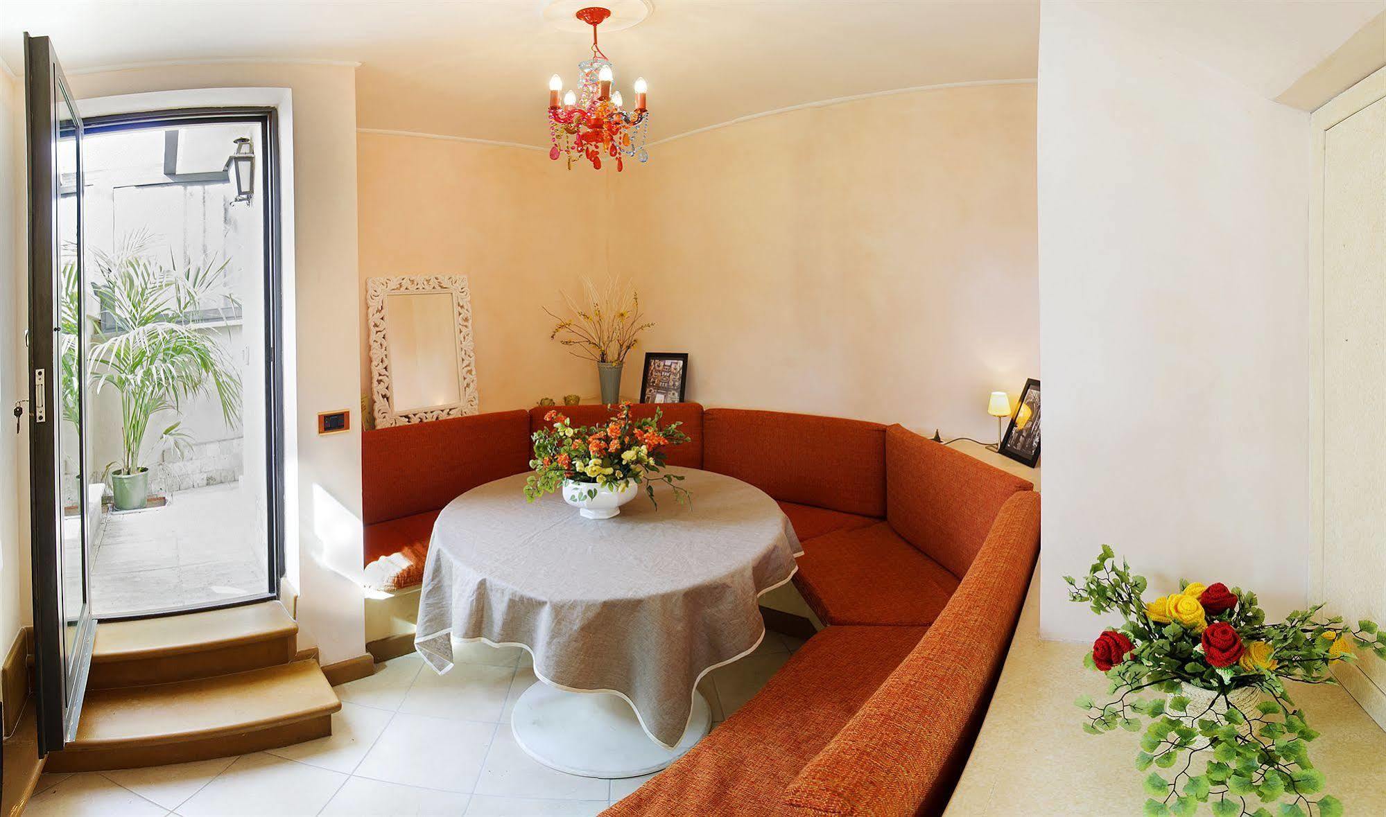 Made In Rome Luxury Affittacamere Екстер'єр фото