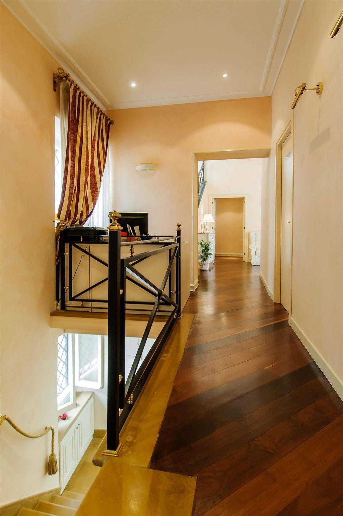 Made In Rome Luxury Affittacamere Екстер'єр фото